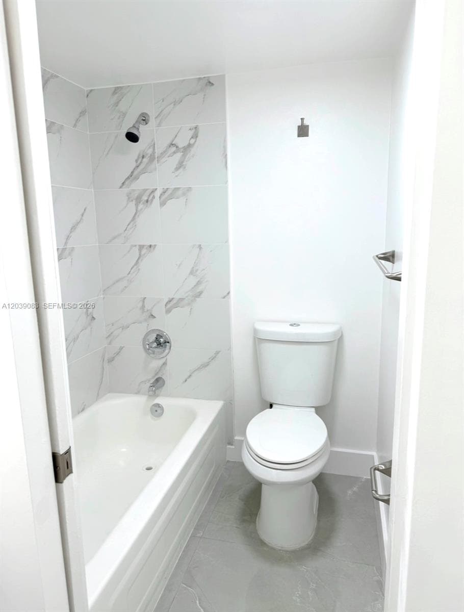 PLAZA OF AMERICAS CONDO · #116 in Sunny Isles Beach - Photo 13