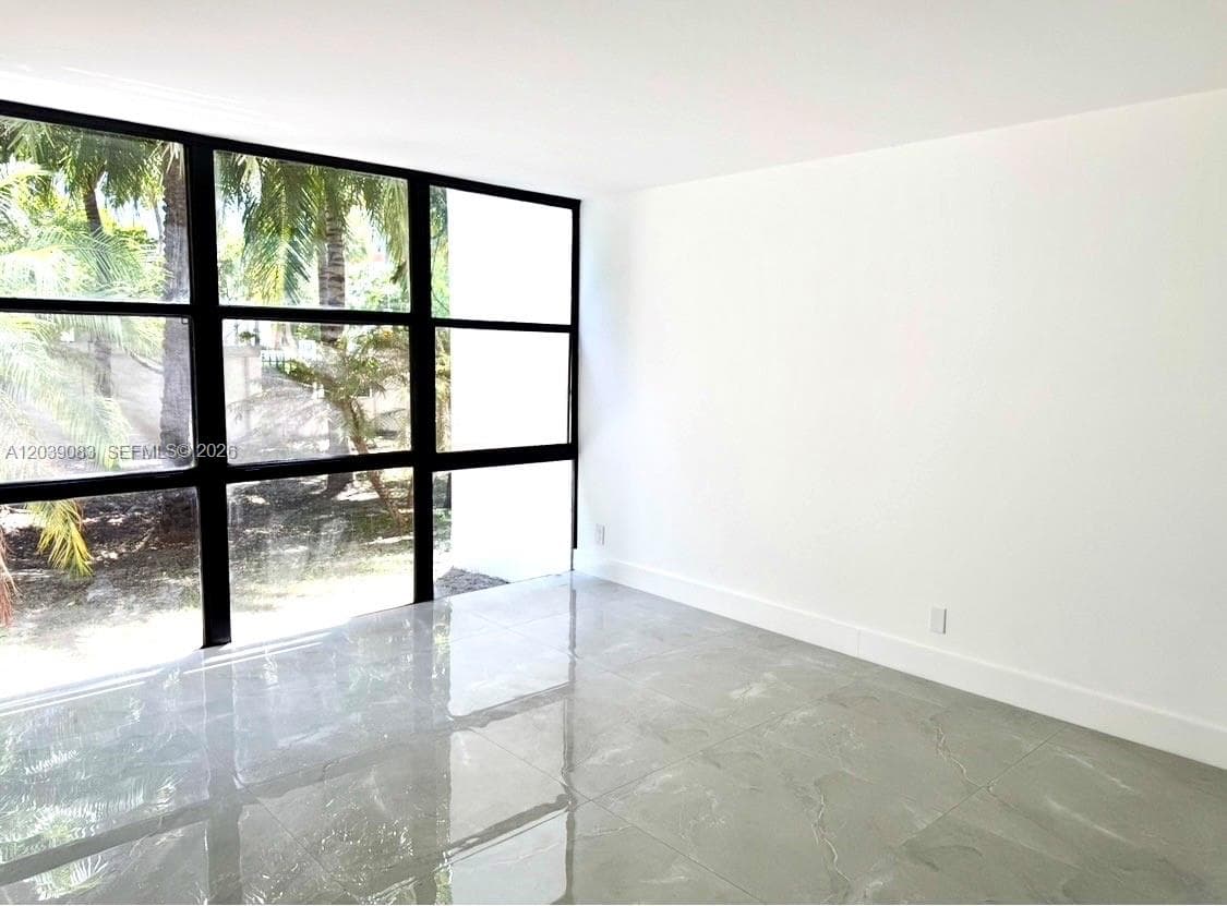 PLAZA OF AMERICAS CONDO · #116 in Sunny Isles Beach - Photo 14