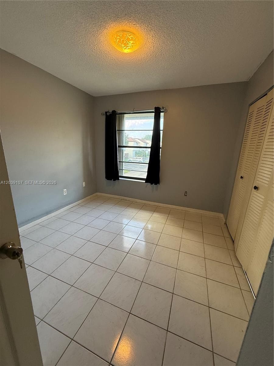 EAST WIND LAKE VILLAGE · #9700 in Miami - Photo 13