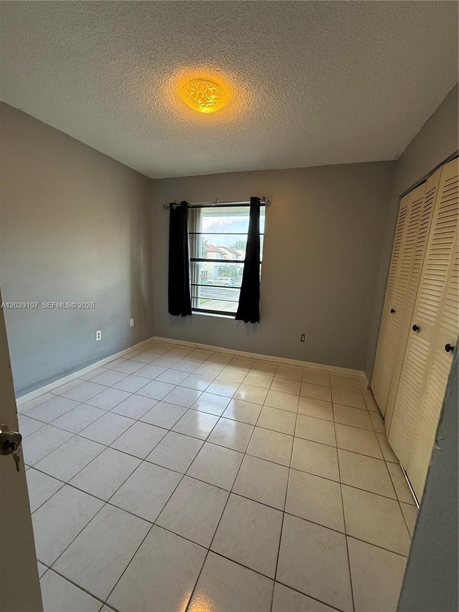 EAST WIND LAKE VILLAGE · #9700 in Miami - Photo 12