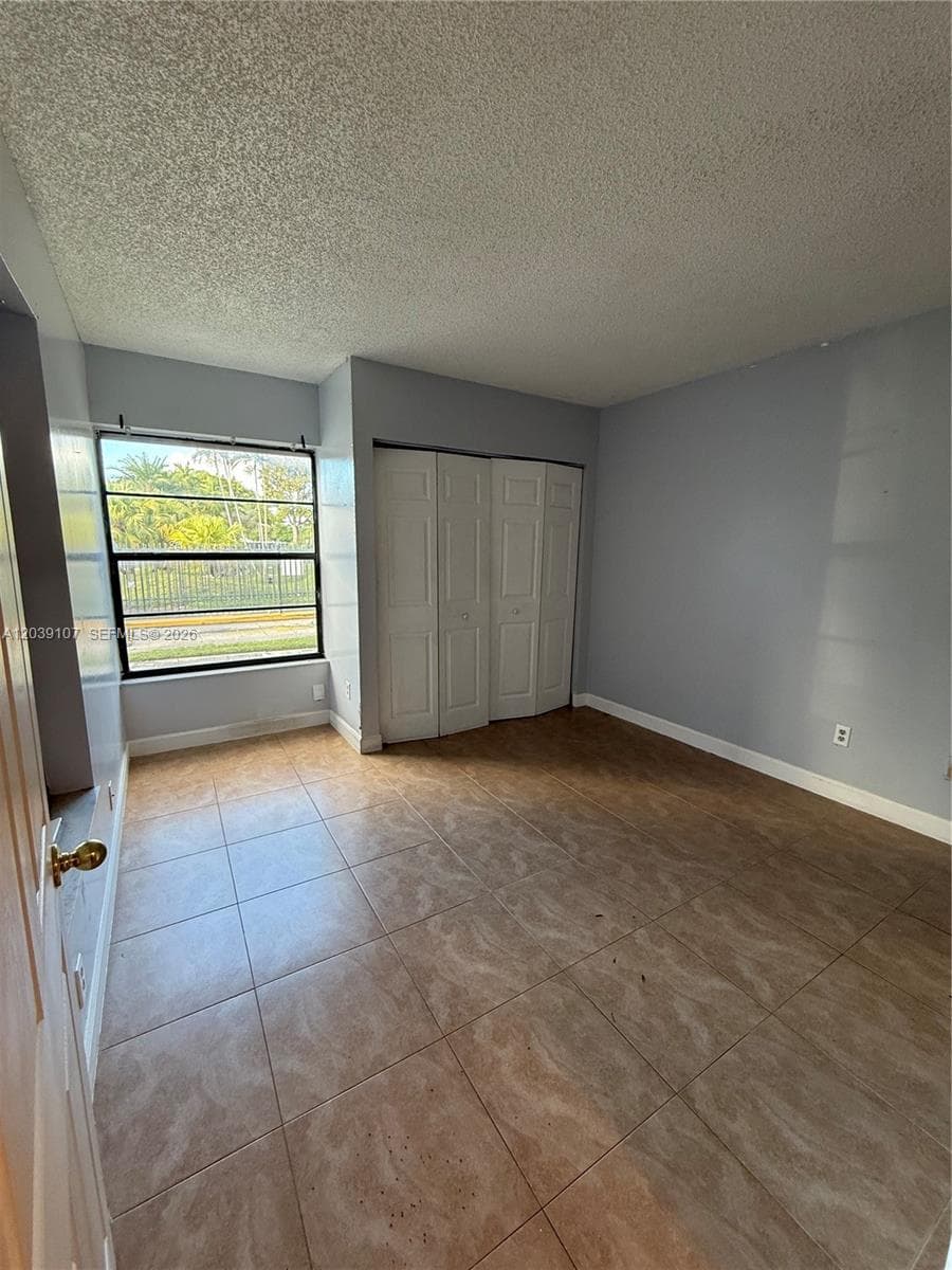 EAST WIND LAKE VILLAGE · #9700 in Miami - Photo 9