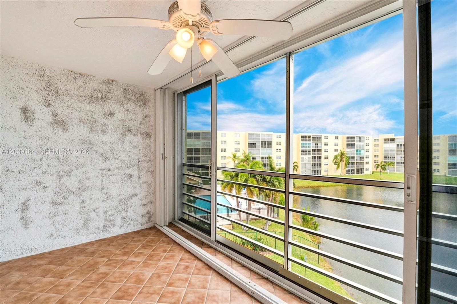 MEADOWBROOK LAKES VIEW BL · #402 in Dania Beach - Photo 22
