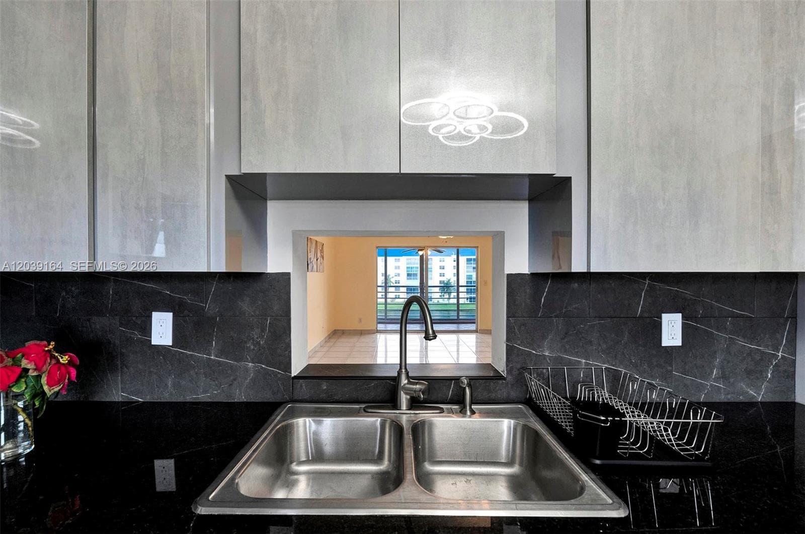 MEADOWBROOK LAKES VIEW BL · #402 in Dania Beach - Photo 5