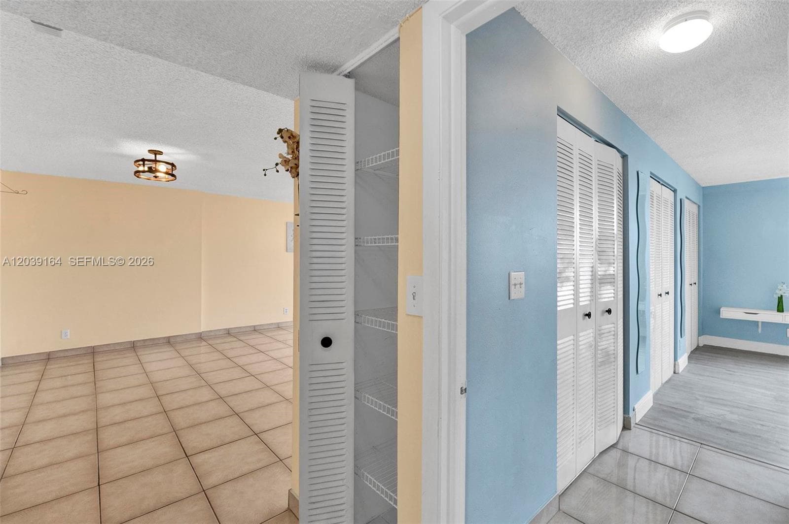 MEADOWBROOK LAKES VIEW BL · #402 in Dania Beach - Photo 20