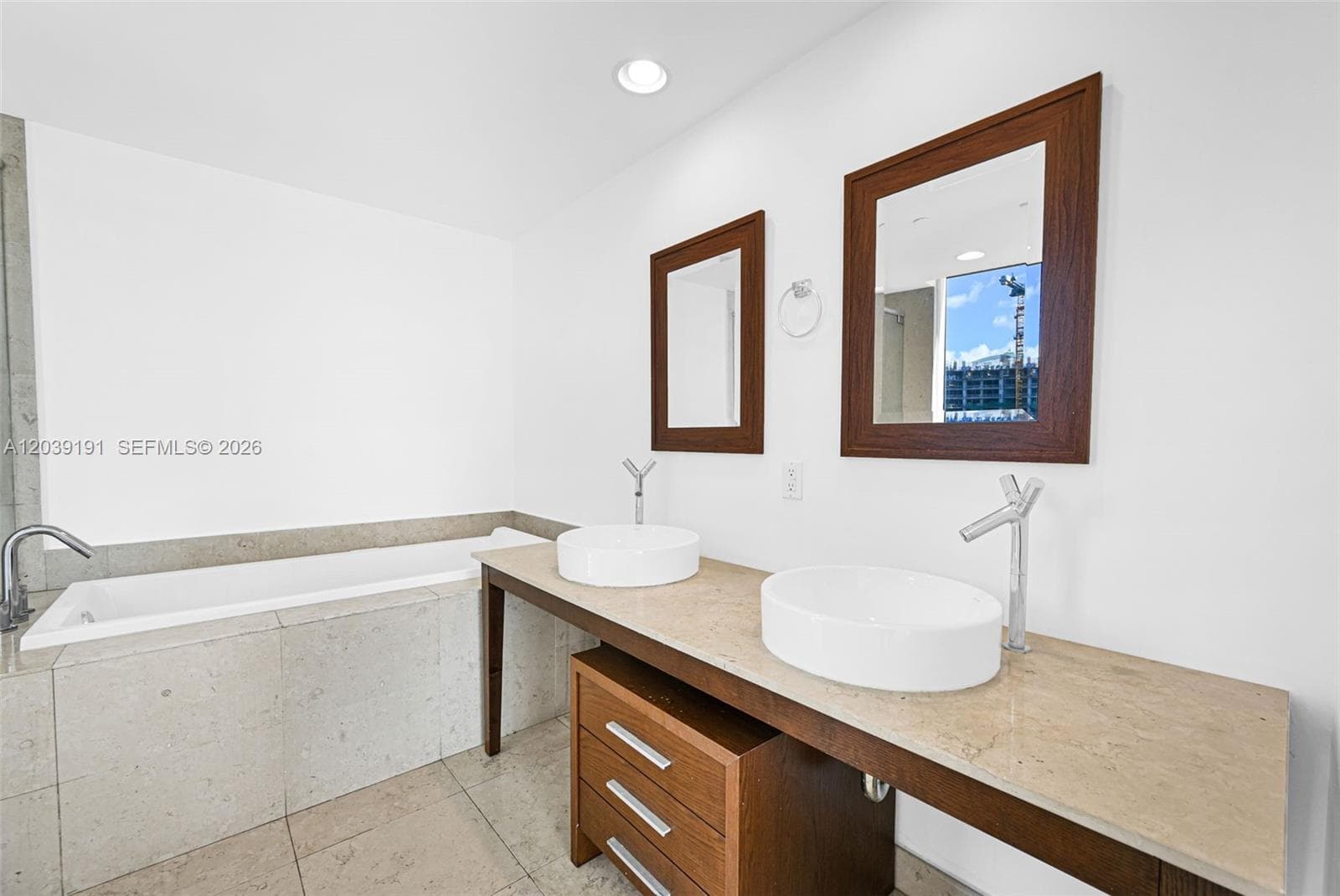 Icon Brickell I · #3113 in Miami - Photo 16