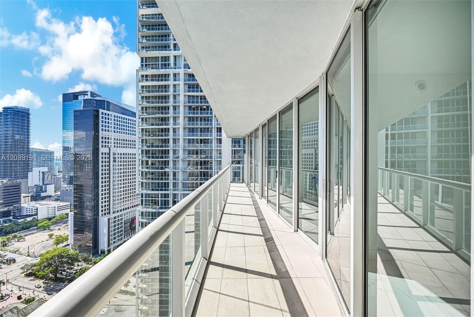 Icon Brickell I · #3113 in Miami - Photo 4