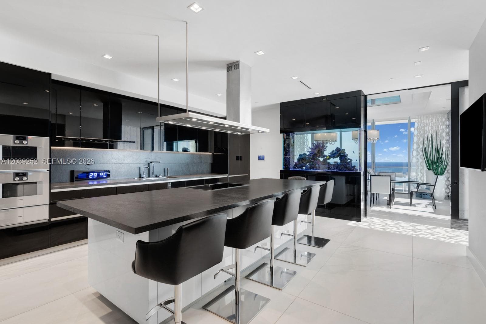 Turnberry Ocean Club · #2304 in Sunny Isles Beach - Photo 7