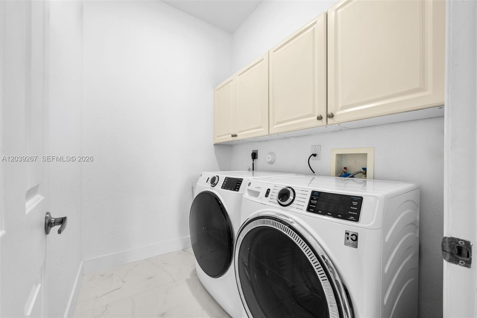 7563 SW 188th Ter photo 33