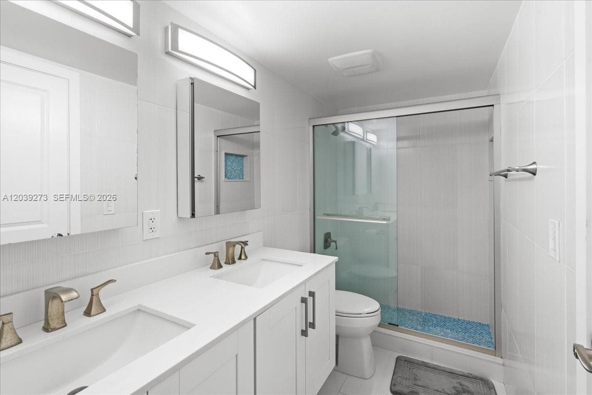 OCEAN PLACE CONDO · #11T in Lauderdale By The Sea - Photo 12