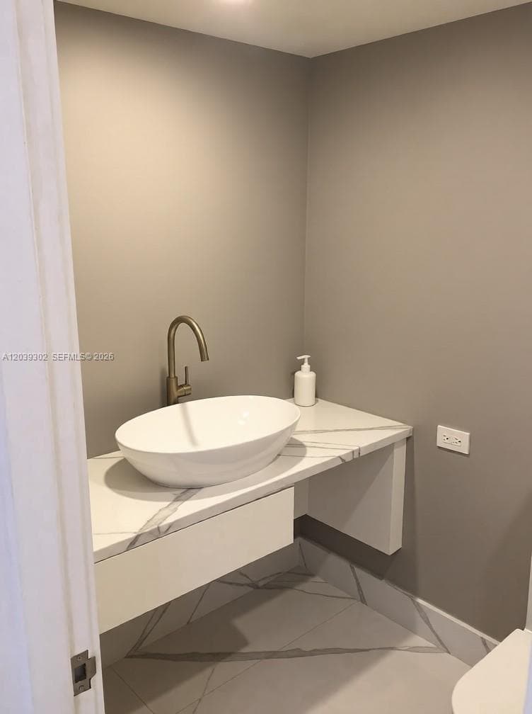 MONTEGO CLUB CONDO · #0 in Bay Harbor Islands - Photo 18