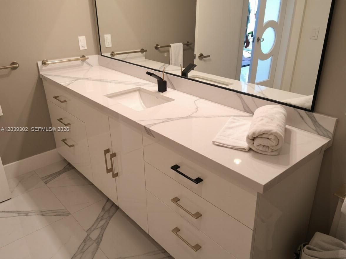 MONTEGO CLUB CONDO · #0 in Bay Harbor Islands - Photo 21