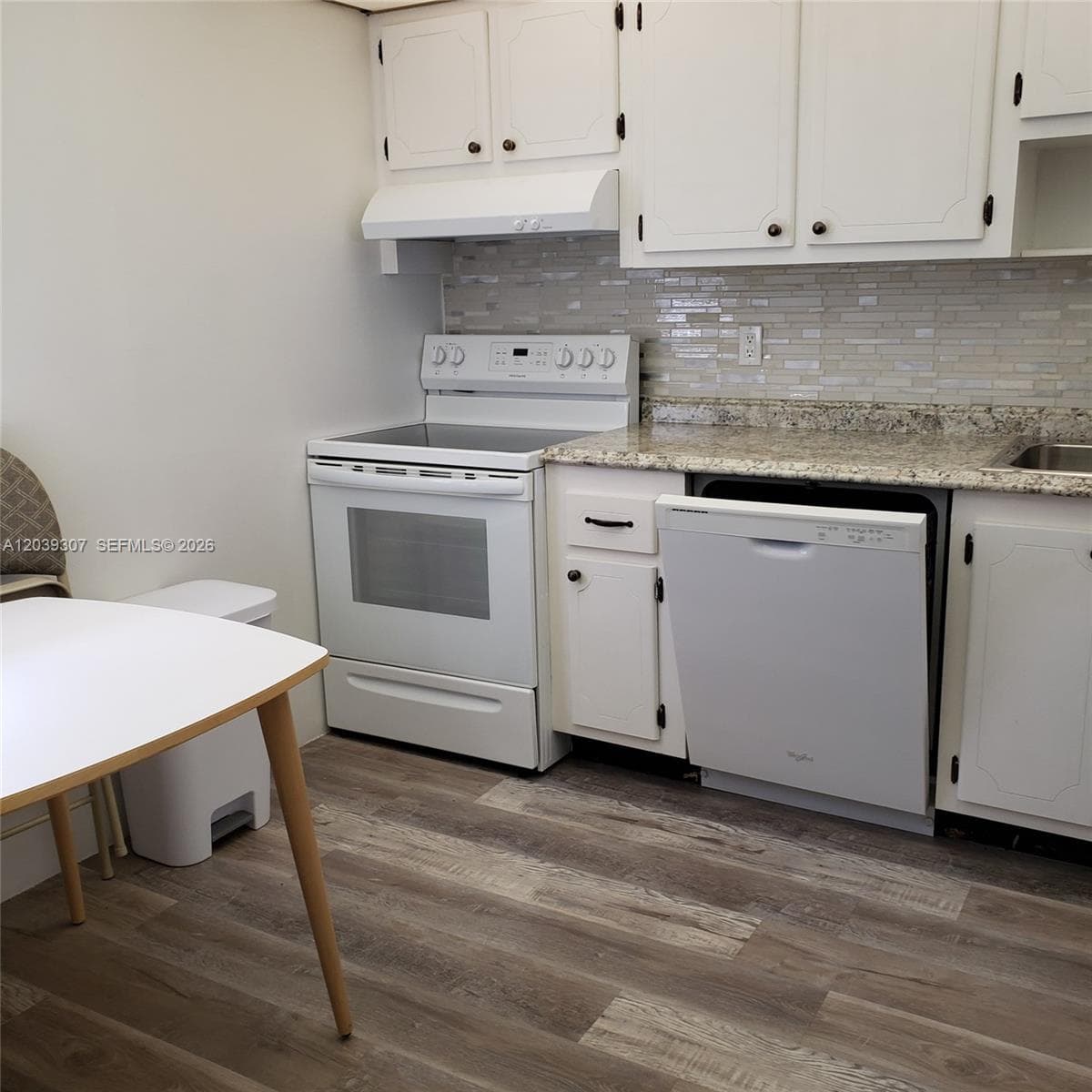 FOURTH GULFSTREAM GARDEN · #418 in Hallandale Beach - Photo 2