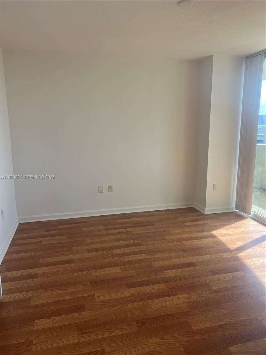 TURNBERRY ON THE GREEN CO · #611 in Aventura - Photo 11