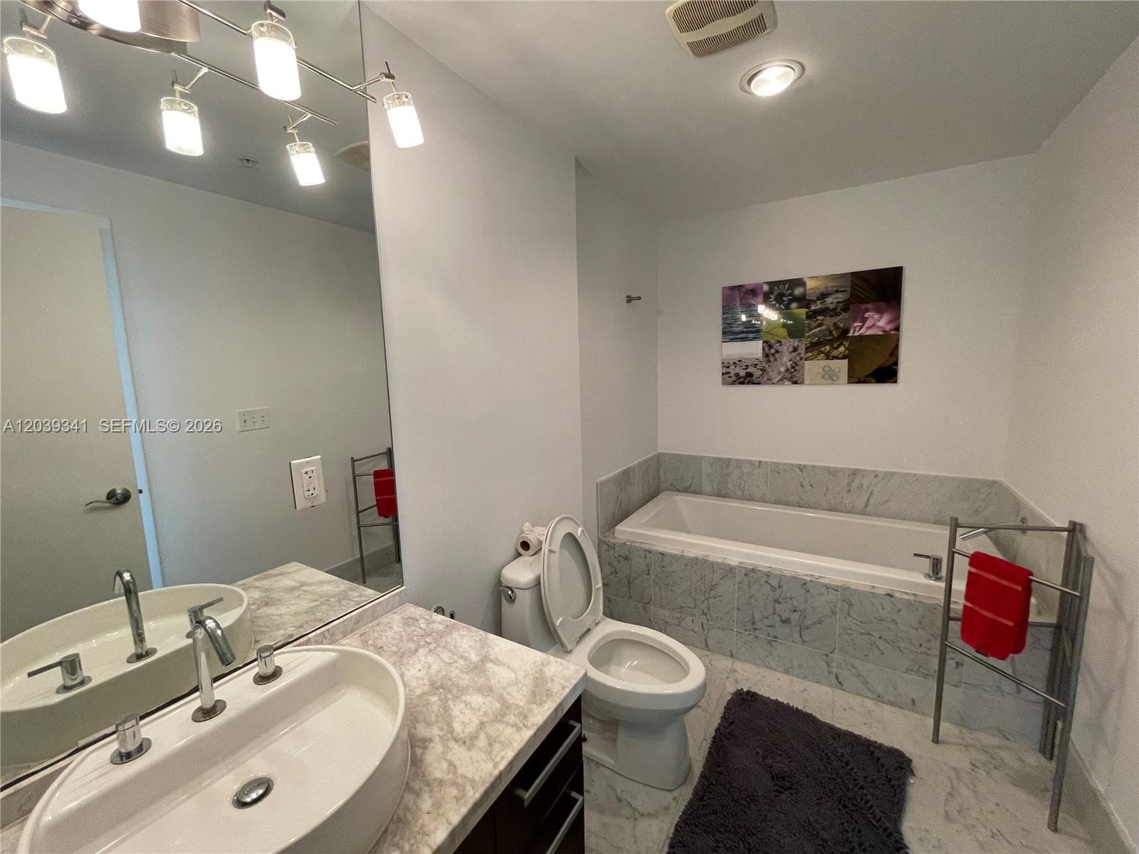 Vizcayne North · #2607 in Miami - Photo 46