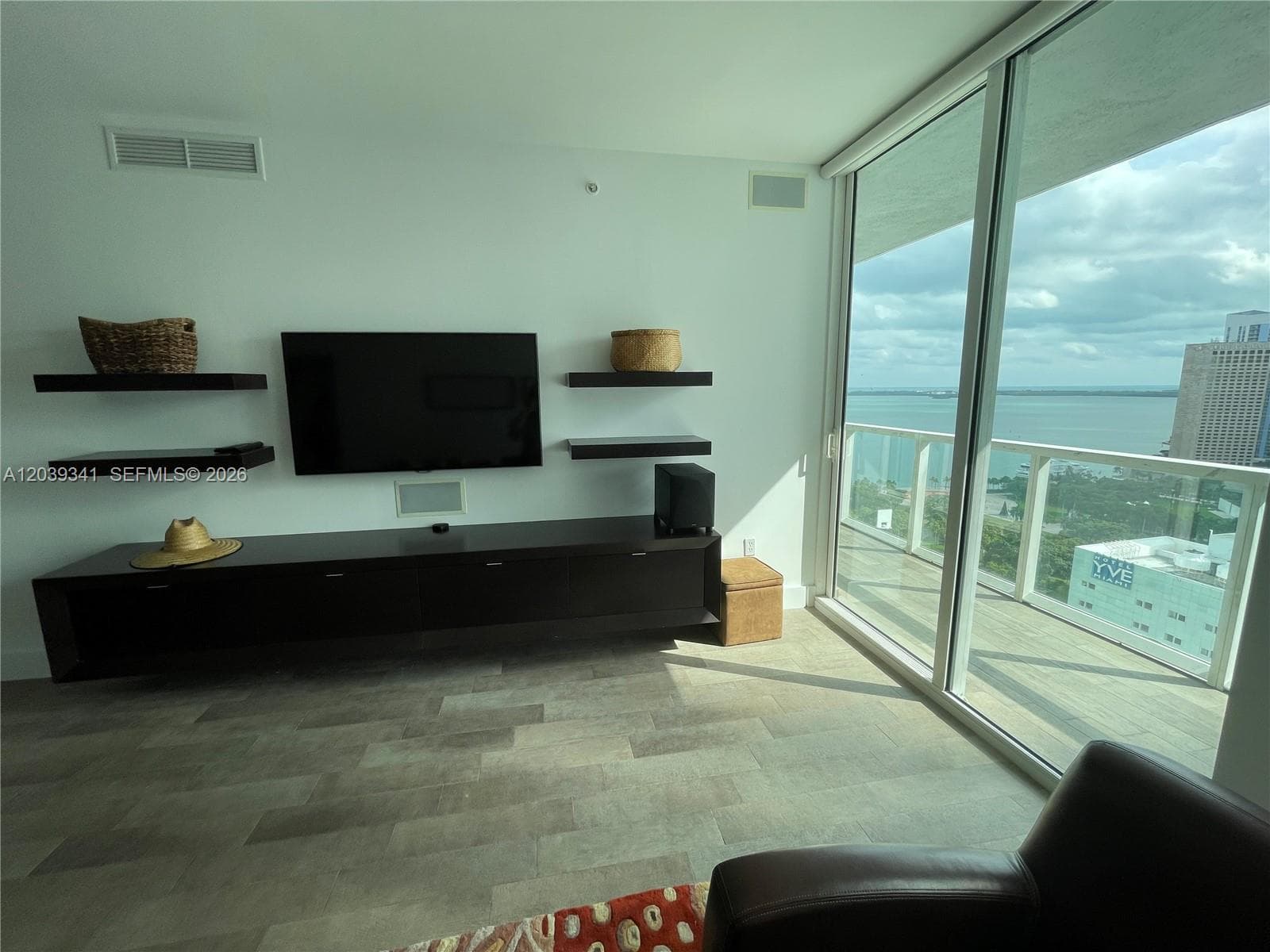 Vizcayne North · #2607 in Miami - Photo 24