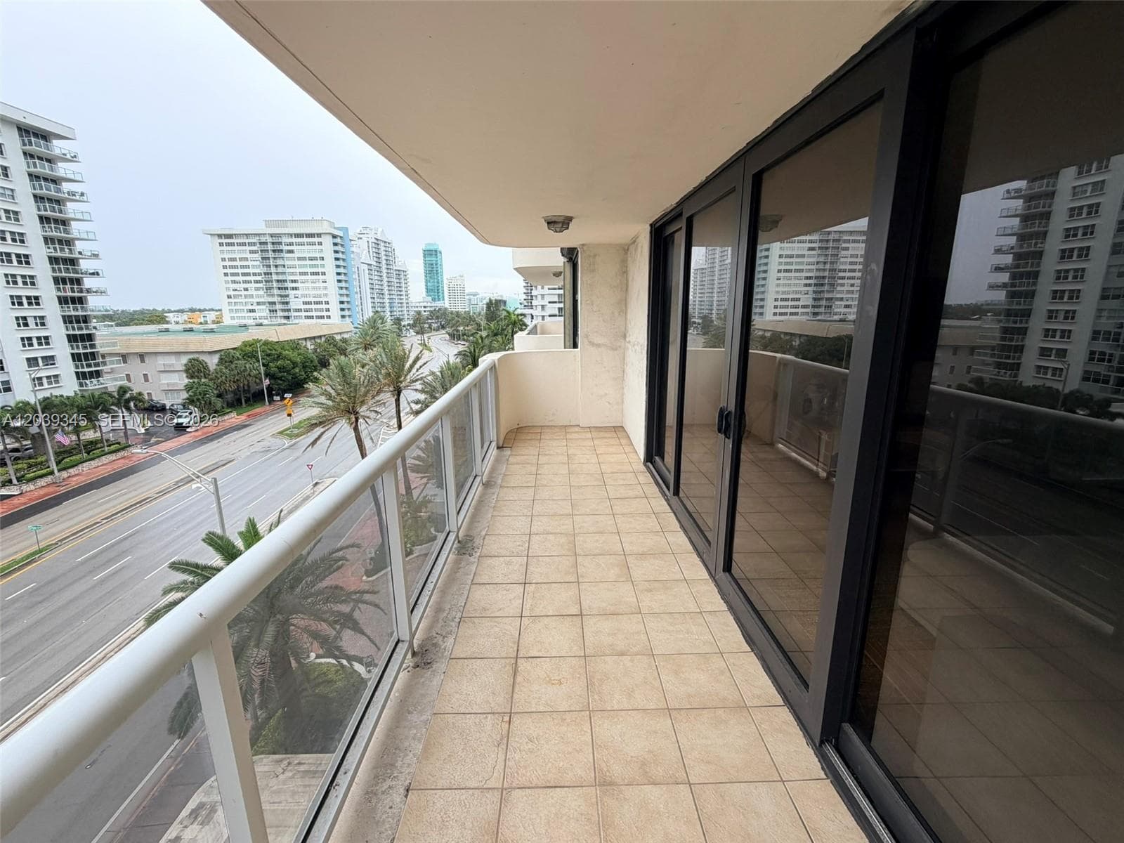 LEXCELLENCE CONDO · #702 in Miami Beach - Photo 26