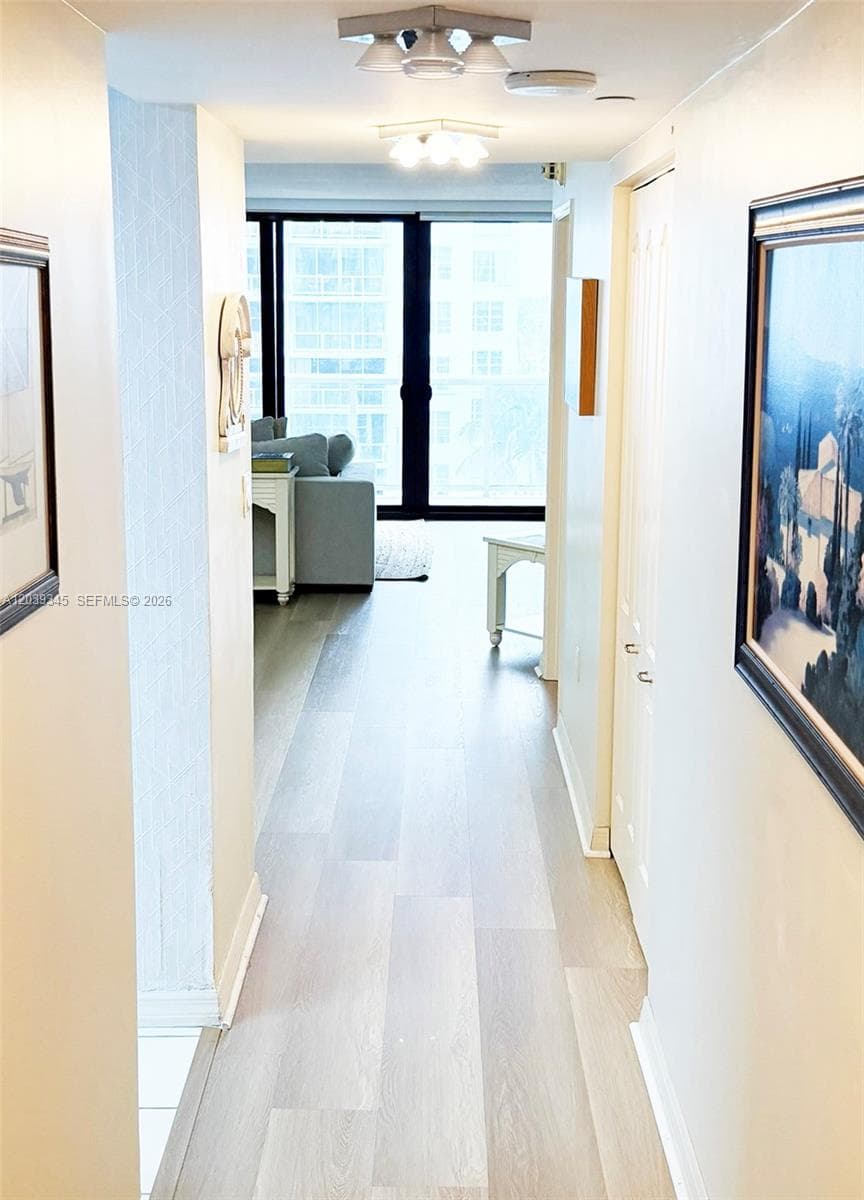 LEXCELLENCE CONDO · #702 in Miami Beach - Photo 29