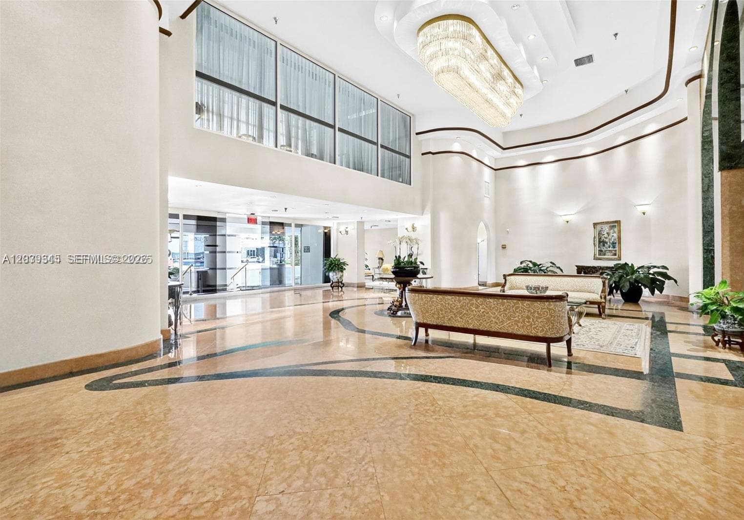 LEXCELLENCE CONDO · #702 in Miami Beach - Photo 8