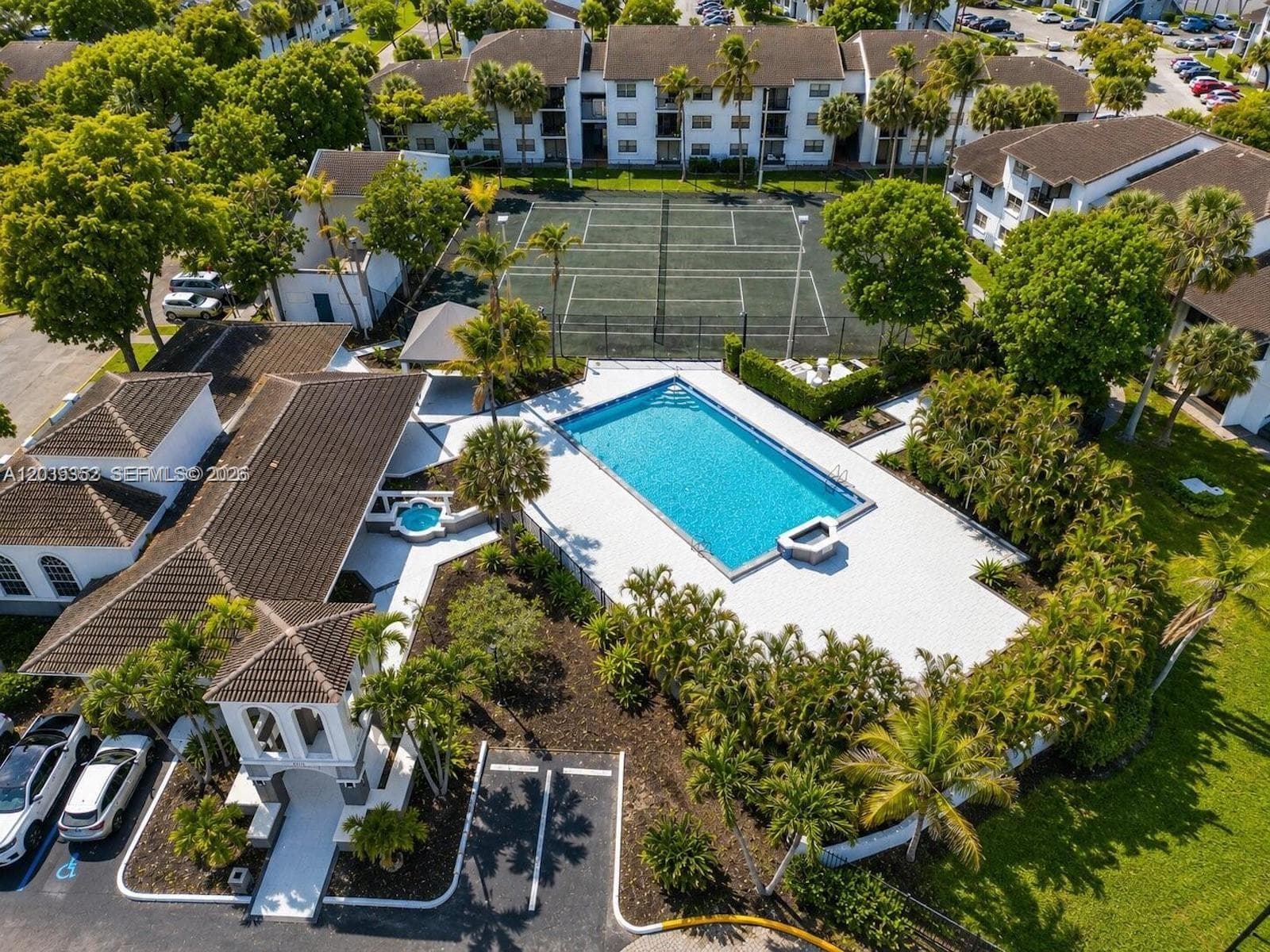 Villa Bellini · #311 in Hialeah - Photo 20