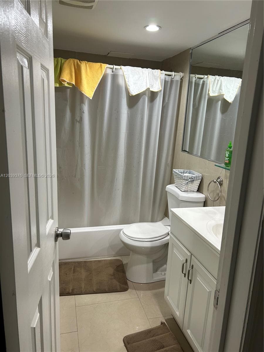 SUTTON HOUSE CONDO · #21 in North Miami - Photo 17