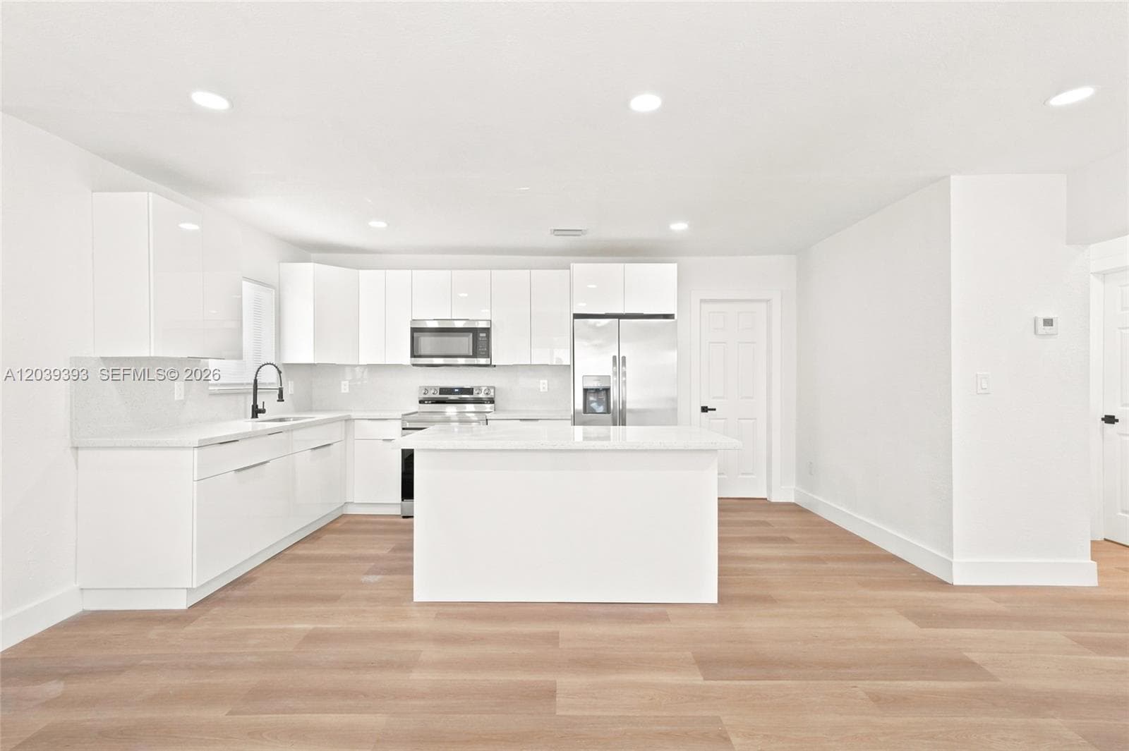 1491 NW 55th Ter photo 5