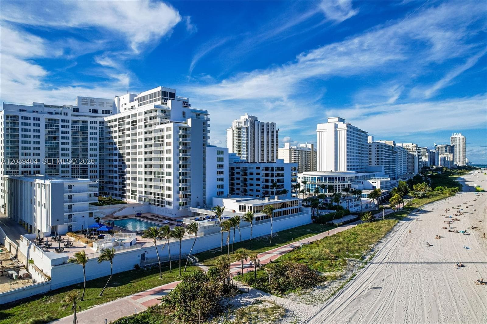 THE CARRIAGE HOUSE CONDO · #813 in Miami Beach - Photo 42