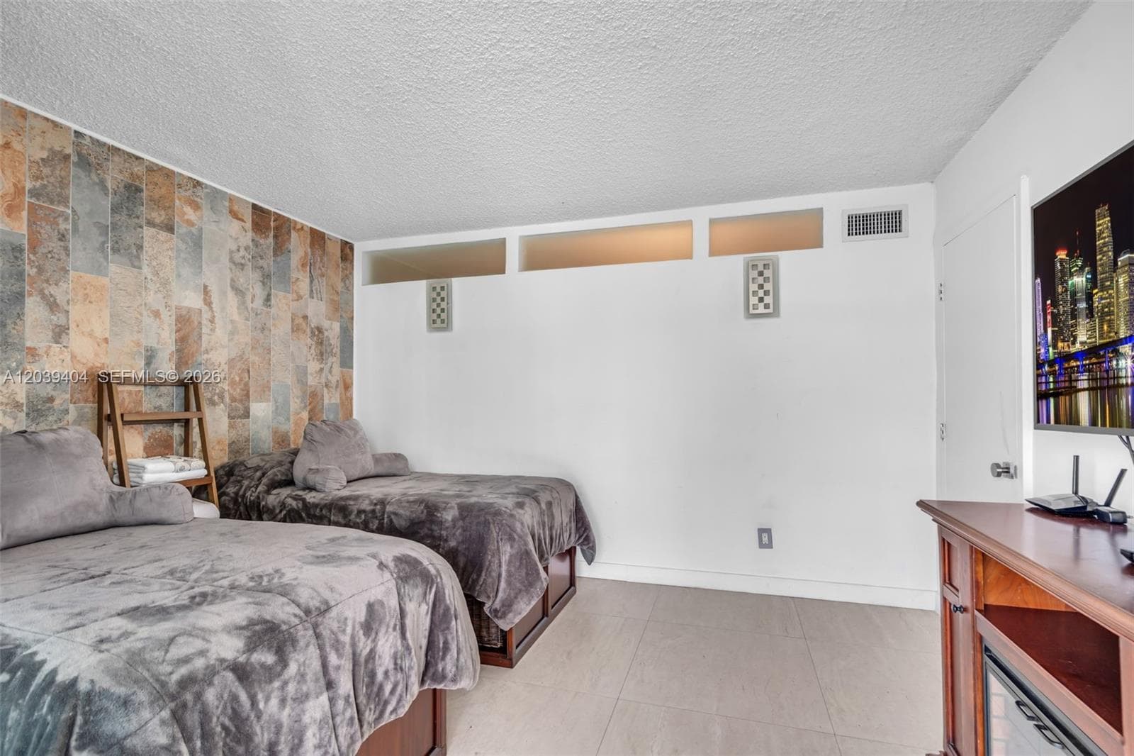 THE CARRIAGE HOUSE CONDO · #813 in Miami Beach - Photo 13