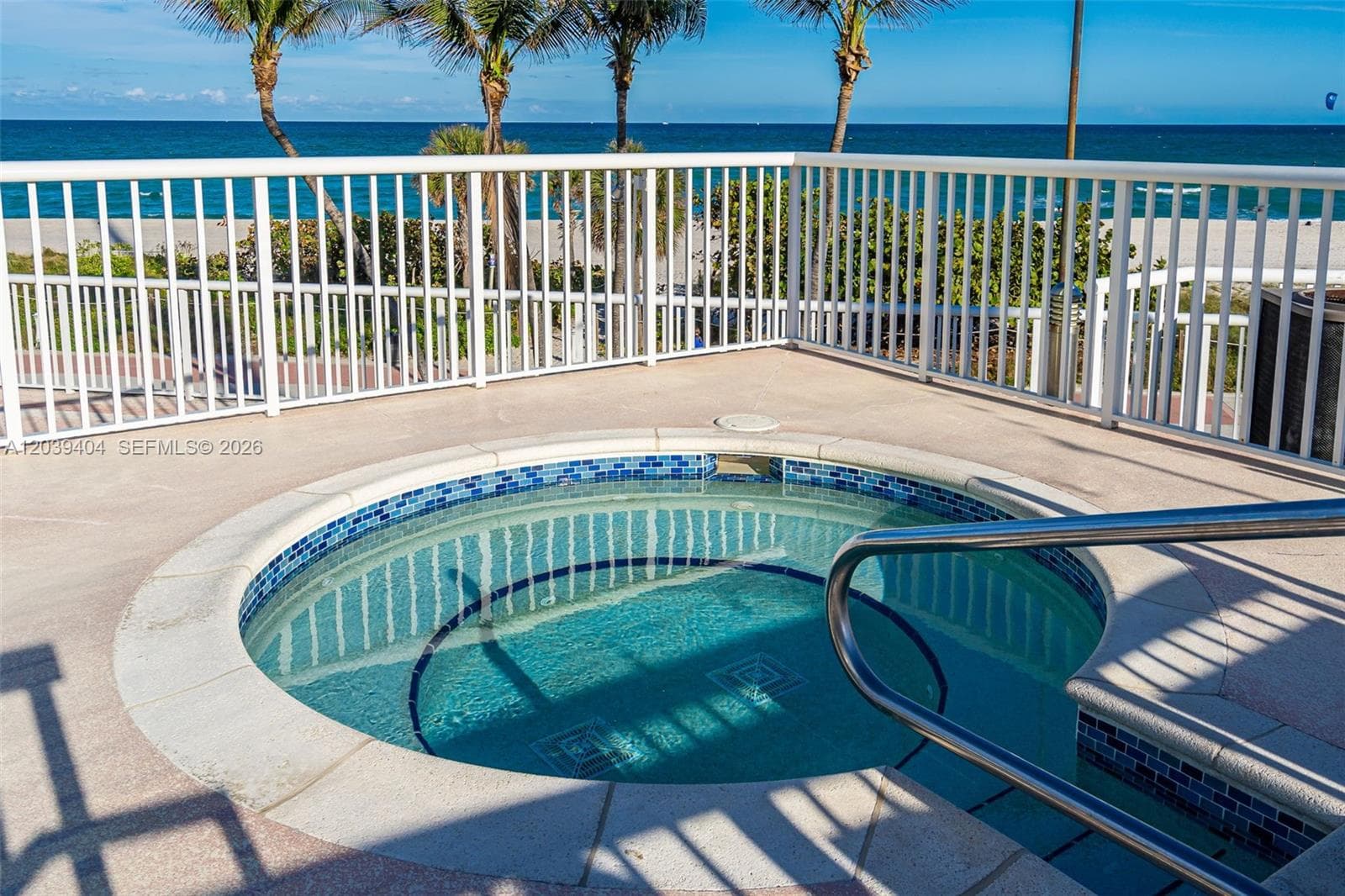 THE CARRIAGE HOUSE CONDO · #813 in Miami Beach - Photo 26