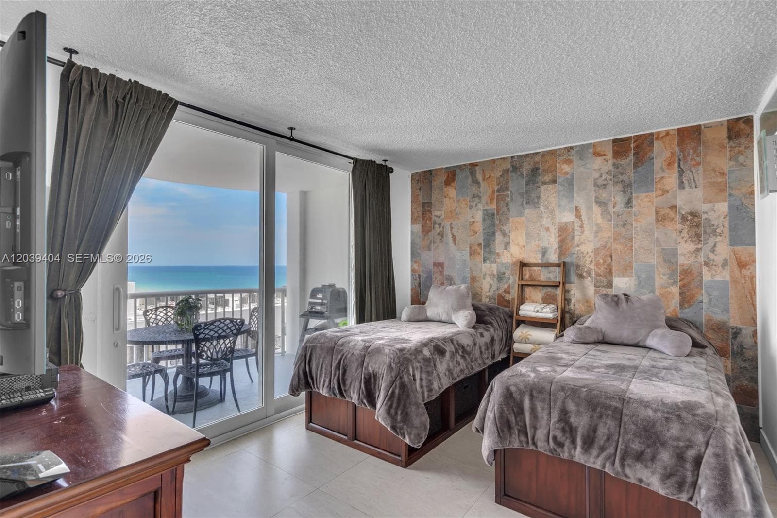 THE CARRIAGE HOUSE CONDO · #813 in Miami Beach - Photo 11