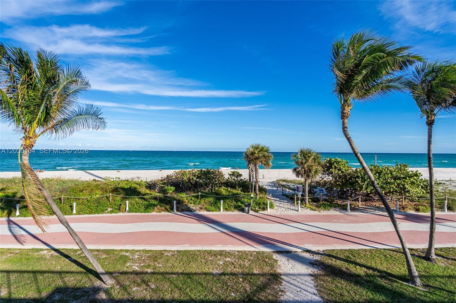 THE CARRIAGE HOUSE CONDO · #813 in Miami Beach - Photo 25
