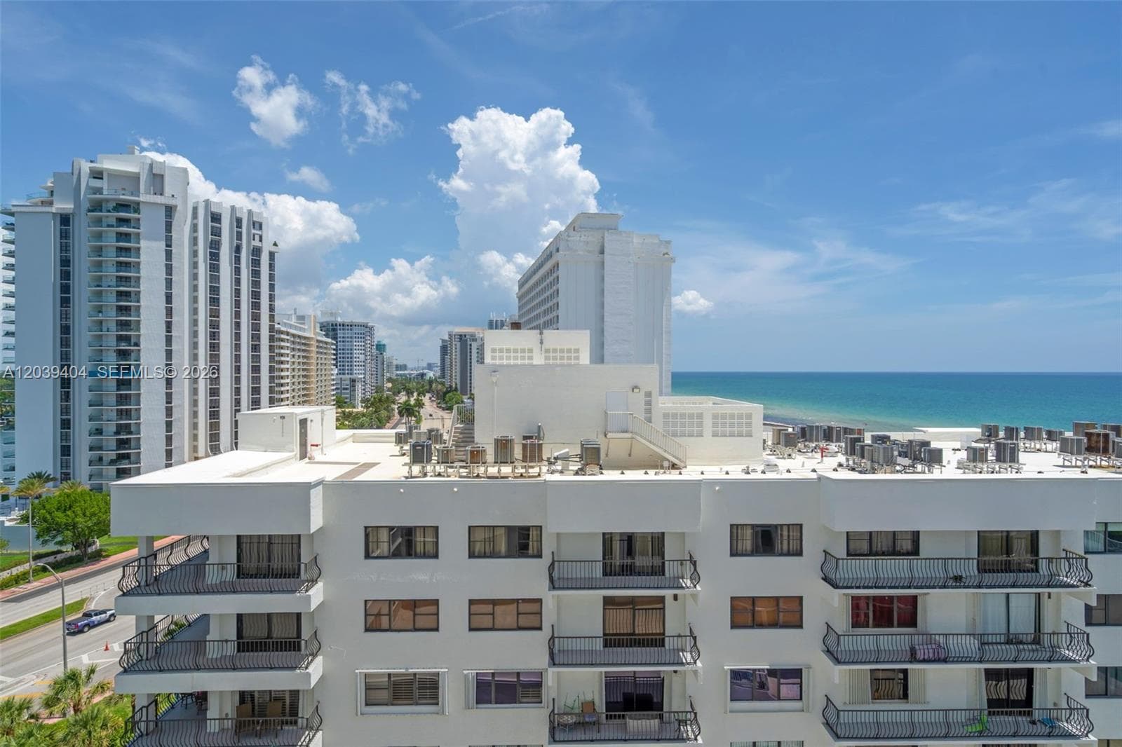 THE CARRIAGE HOUSE CONDO · #813 in Miami Beach - Photo 21