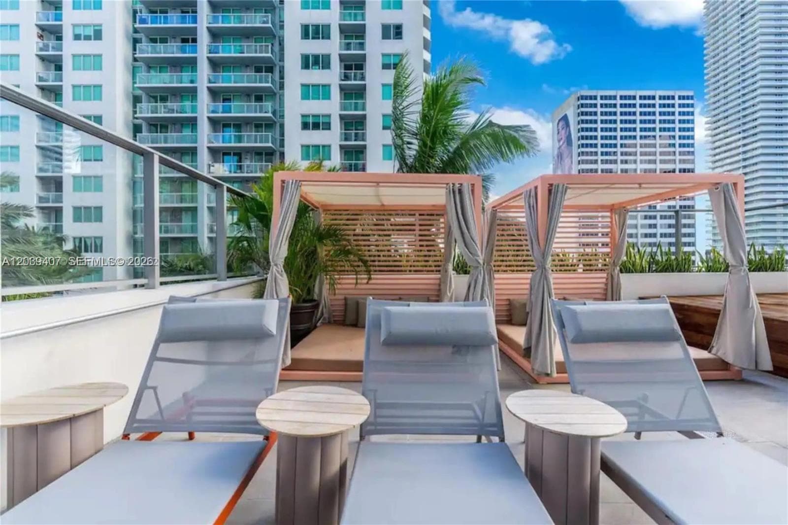 YotelPad Miami · #2308 in Miami - Photo 12