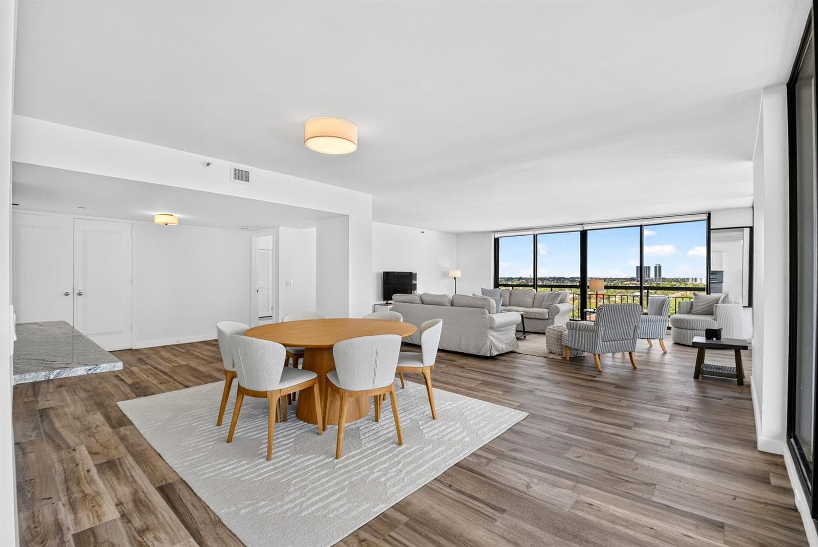 4000 N Ocean Drive #703