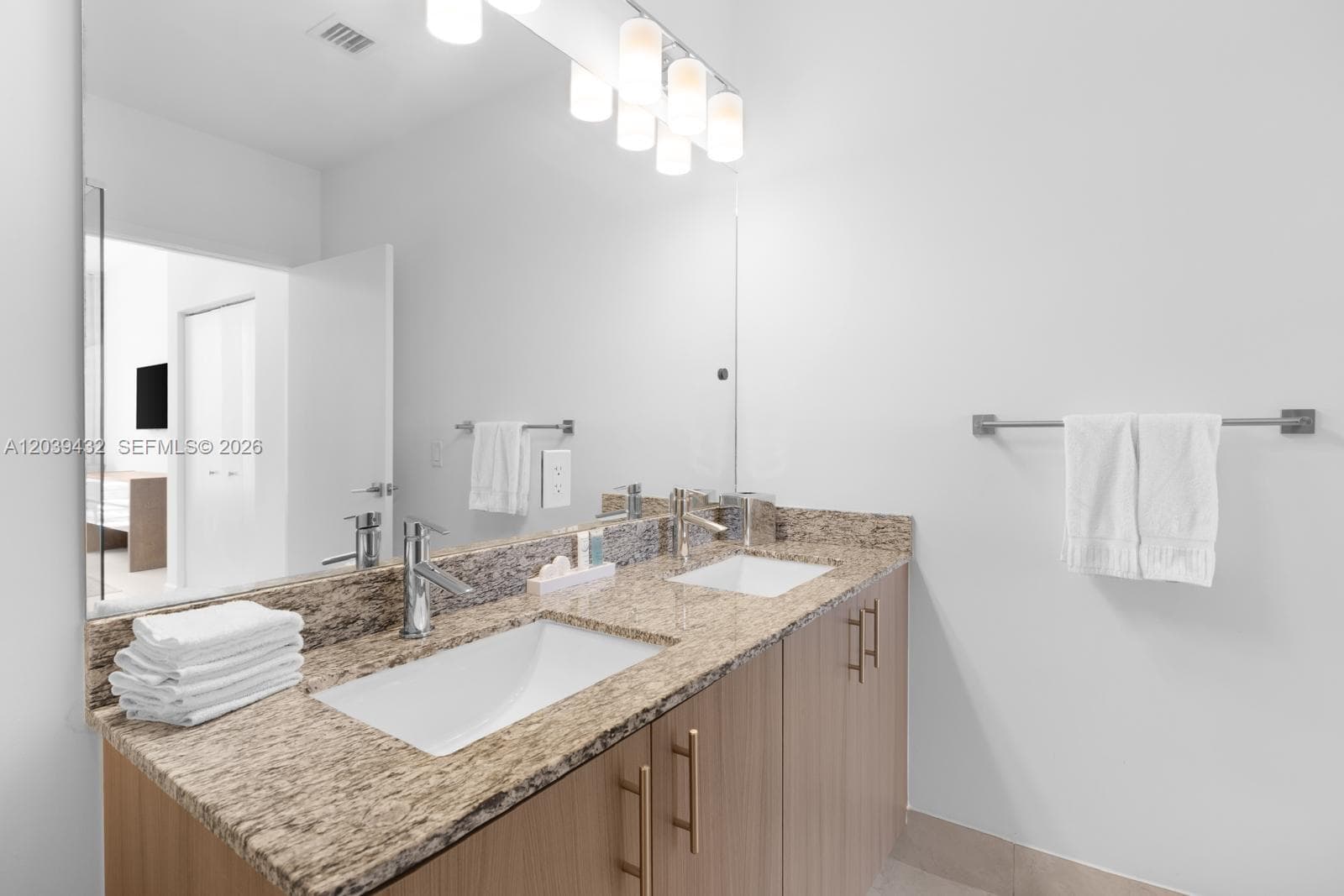 5350 PARK CONDO · #2007 in Doral - Photo 17