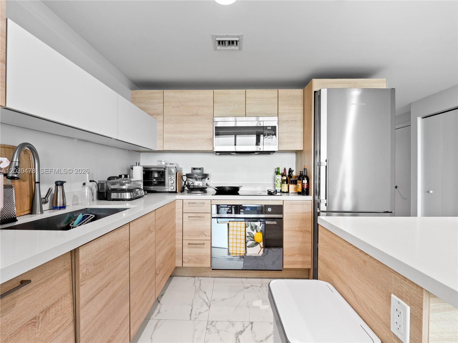 The Harbour · #1117 in North Miami Beach - Photo 9