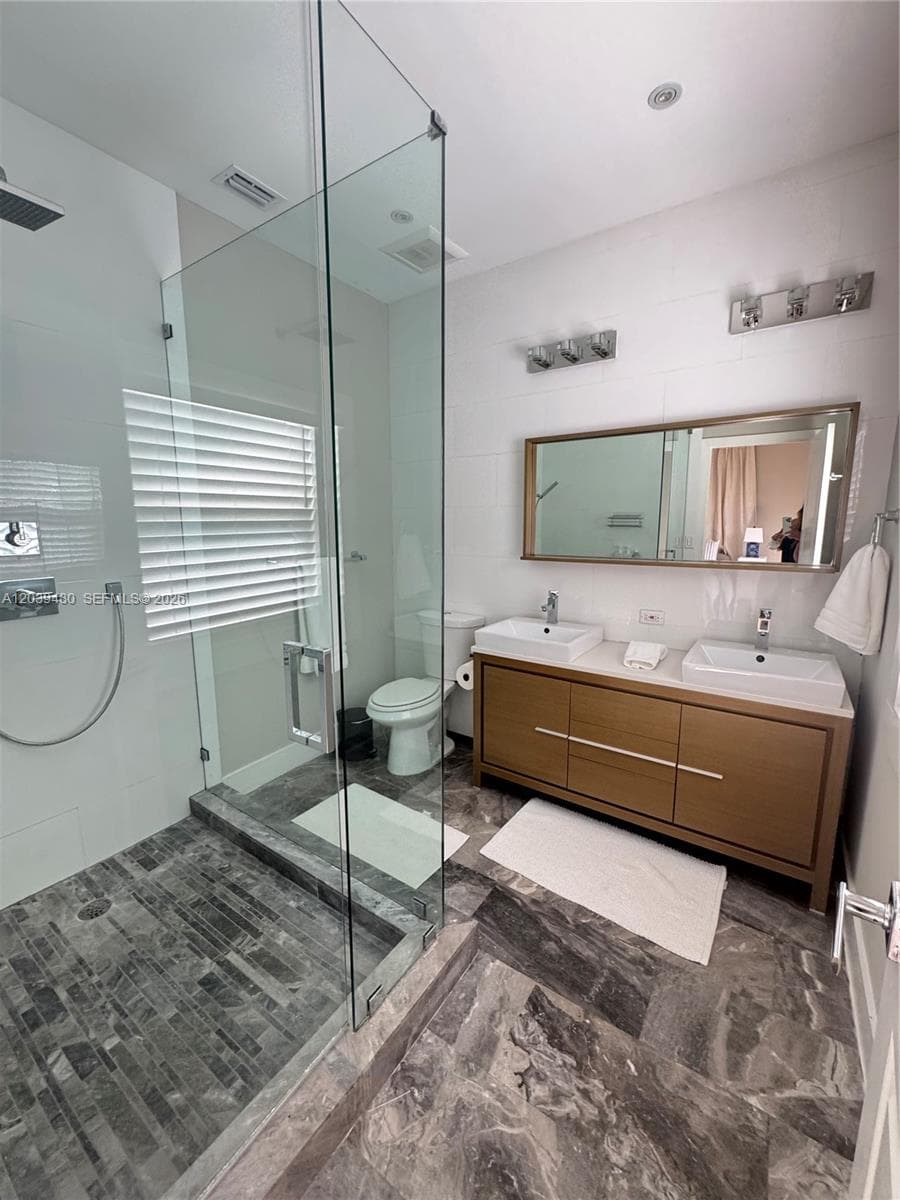 2434 SW 15th St #2434 photo 20