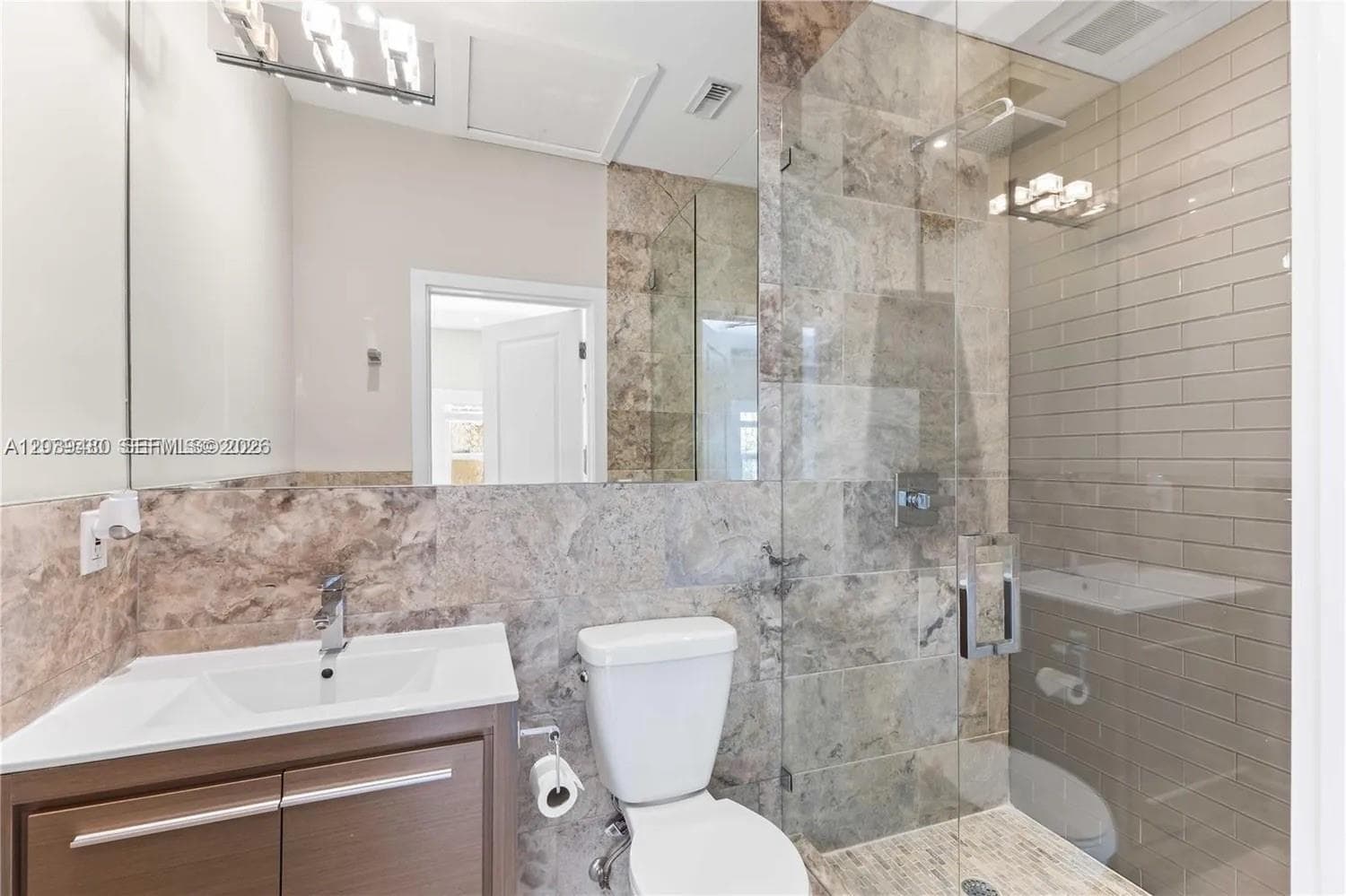 2434 SW 15th St #2434 photo 30