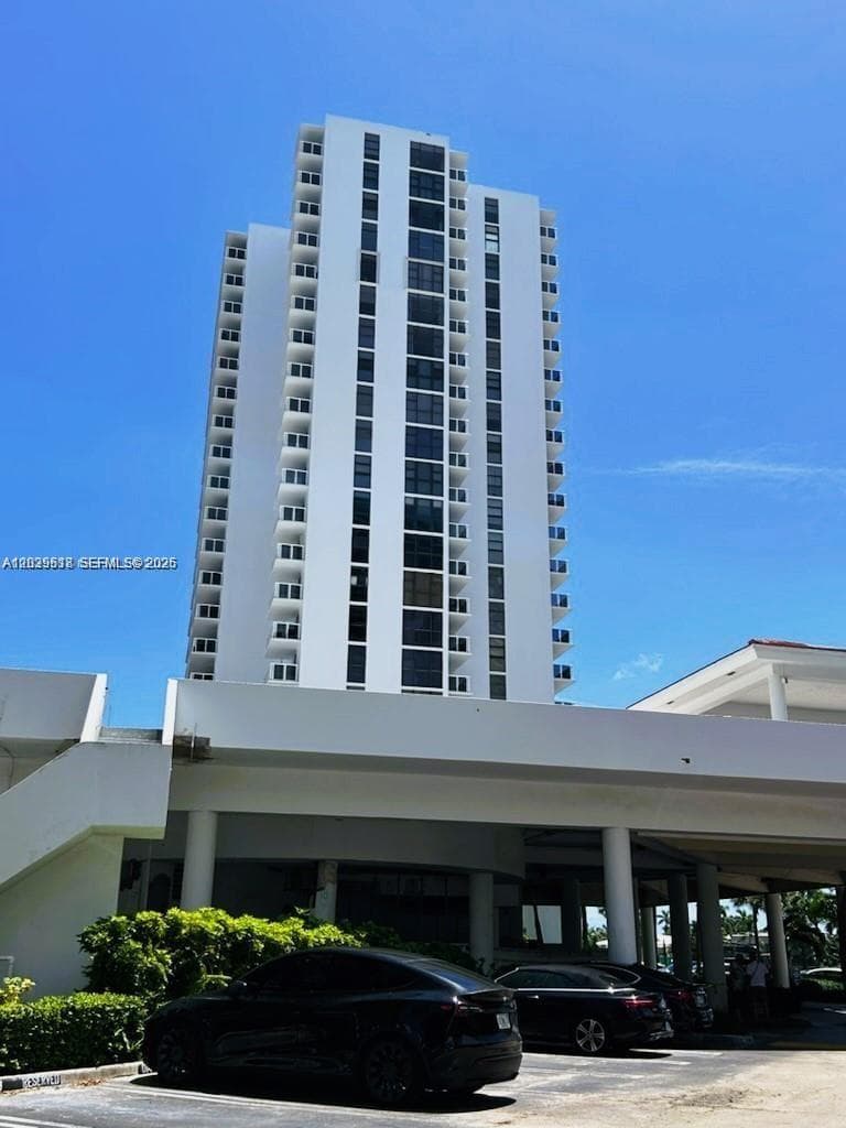 Waterview · #142 in Aventura - Photo 1