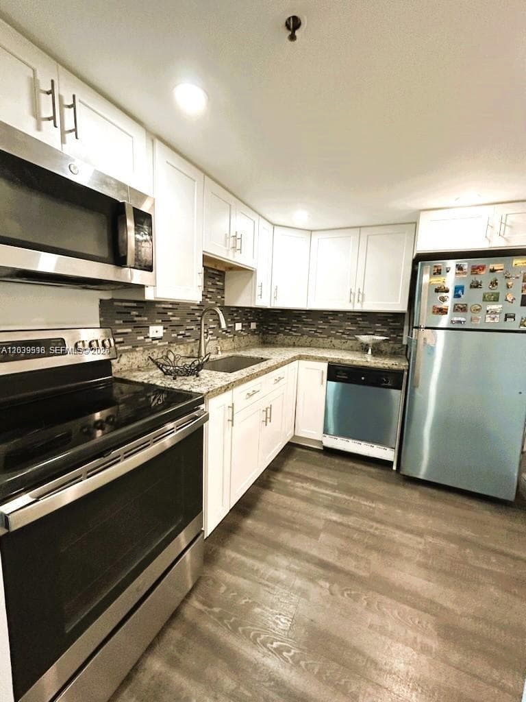 Waterview · #142 in Aventura - Photo 8