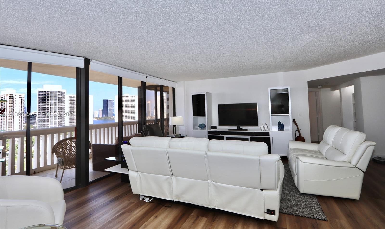 1000 ISL BLVD WILLIAMS IS · #2005 in Aventura - Photo 5