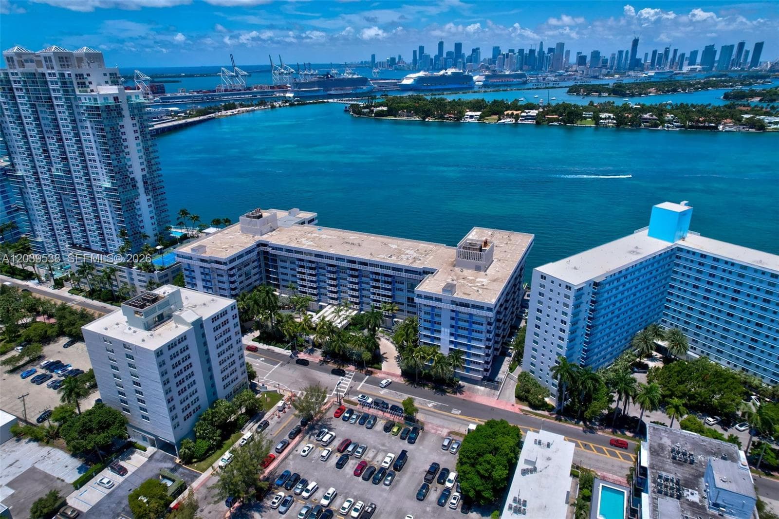 South Bay Club · #533 in Miami Beach - Photo 59