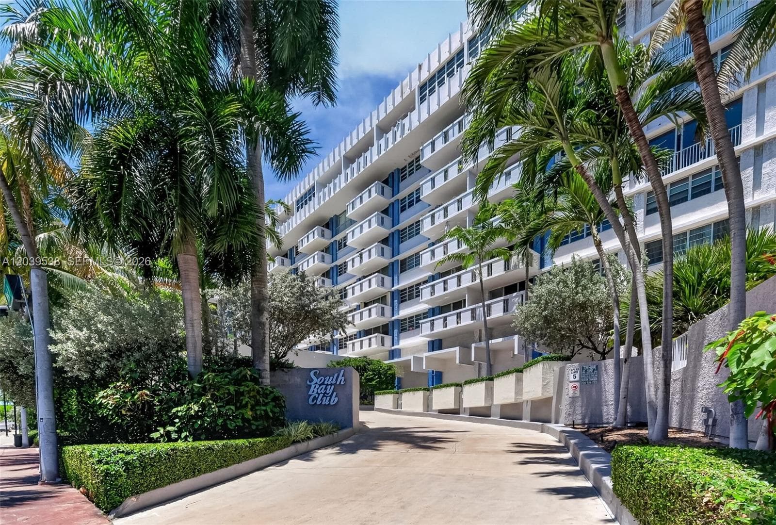 South Bay Club · #533 in Miami Beach - Photo 39