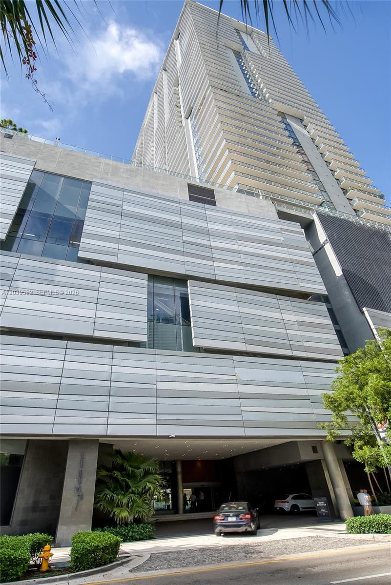 Rise Brickell City Centre · #1006 in Miami - Photo 41