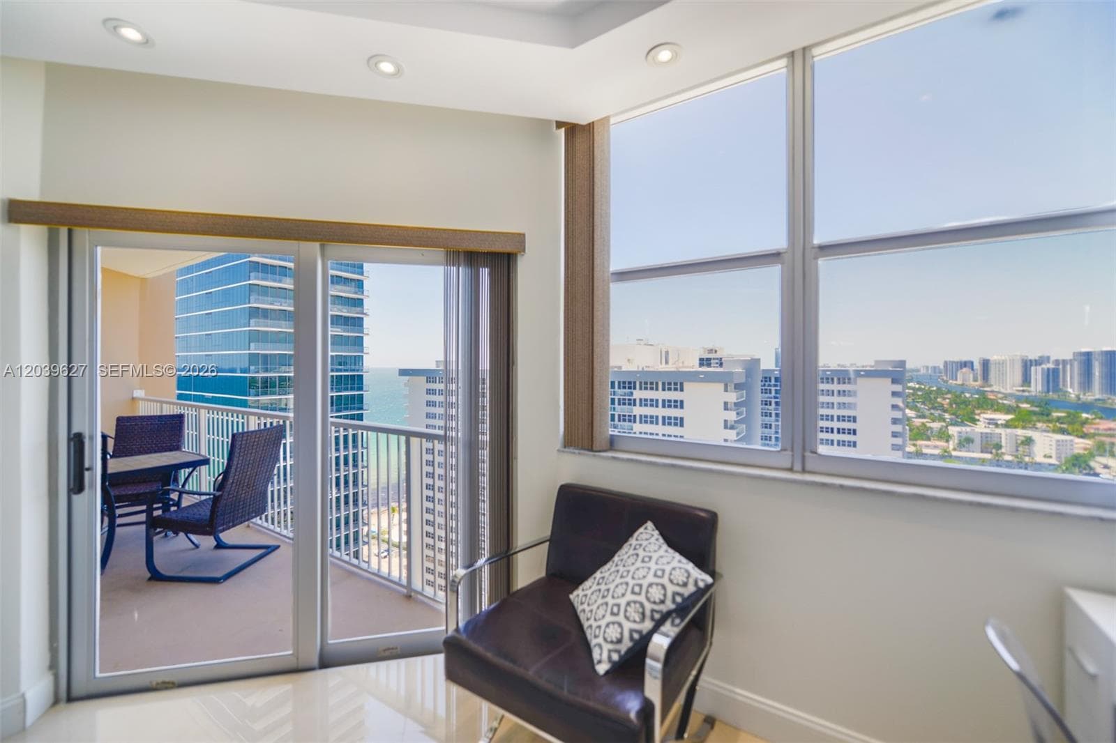 HEMISPHERES CONDO · #PHL in Hallandale Beach - Photo 6