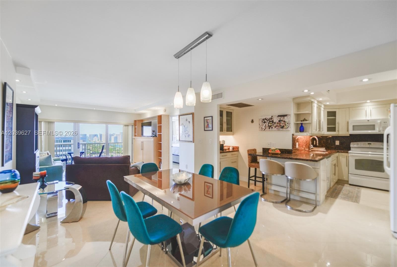HEMISPHERES CONDO · #PHL in Hallandale Beach - Photo 28