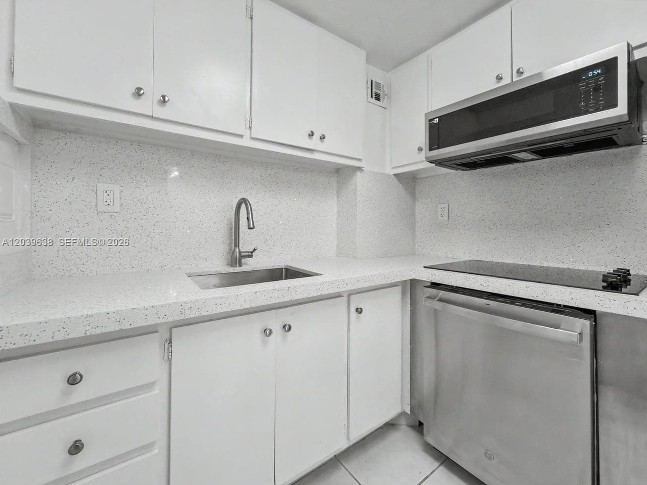 BAY PARK TOWERS CONDO · #307 in Miami - Photo 24