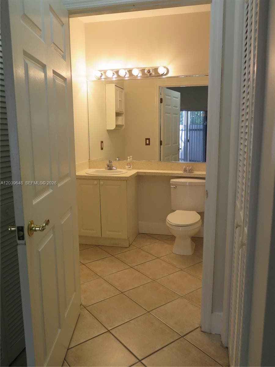 BRICKELL TERRACE CONDO · #101 in Miami - Photo 9