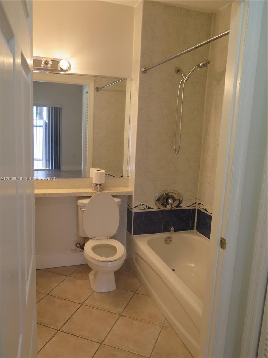 BRICKELL TERRACE CONDO · #101 in Miami - Photo 10