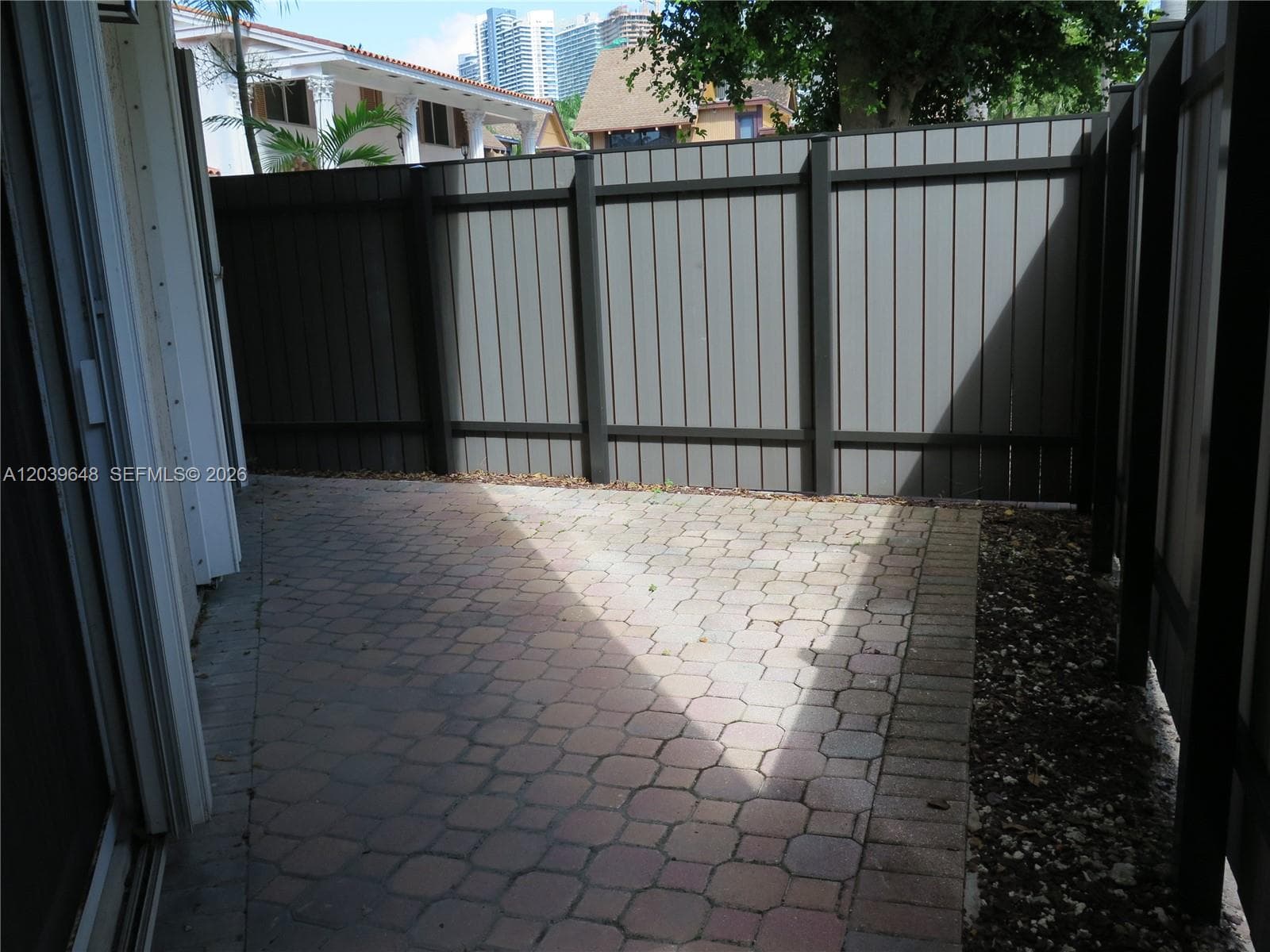 BRICKELL TERRACE CONDO · #101 in Miami - Photo 15