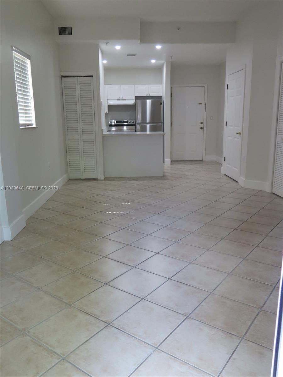 BRICKELL TERRACE CONDO · #101 in Miami - Photo 4